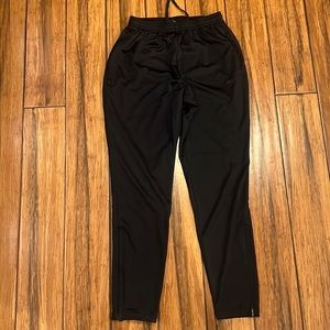Men’s size small Nike Joggers